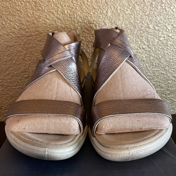 ECCO DAMARA SANDALS - Picture 3 of 11